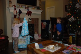 2012-12-25 03 Christmas Morning J&H.jpg